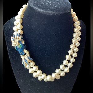 Vintage Ciner Enamel & Crystal Dragon Pearl Necklace (t220)